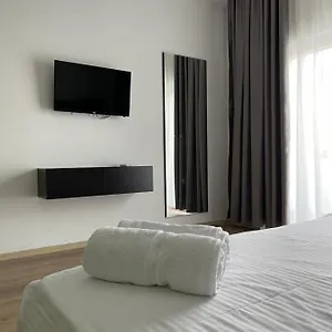 Hotel Ladi