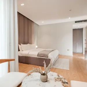 Hotel Troci