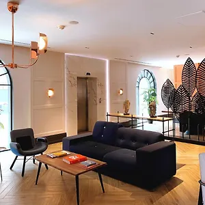 فندق Iliria Boutique, تيرانا
