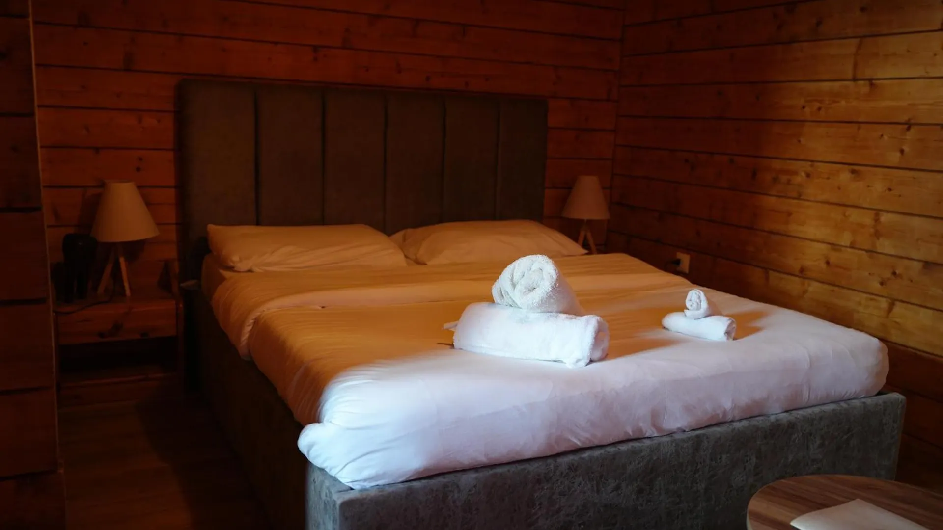 Dajti Paradise Resort Tirana Hotel